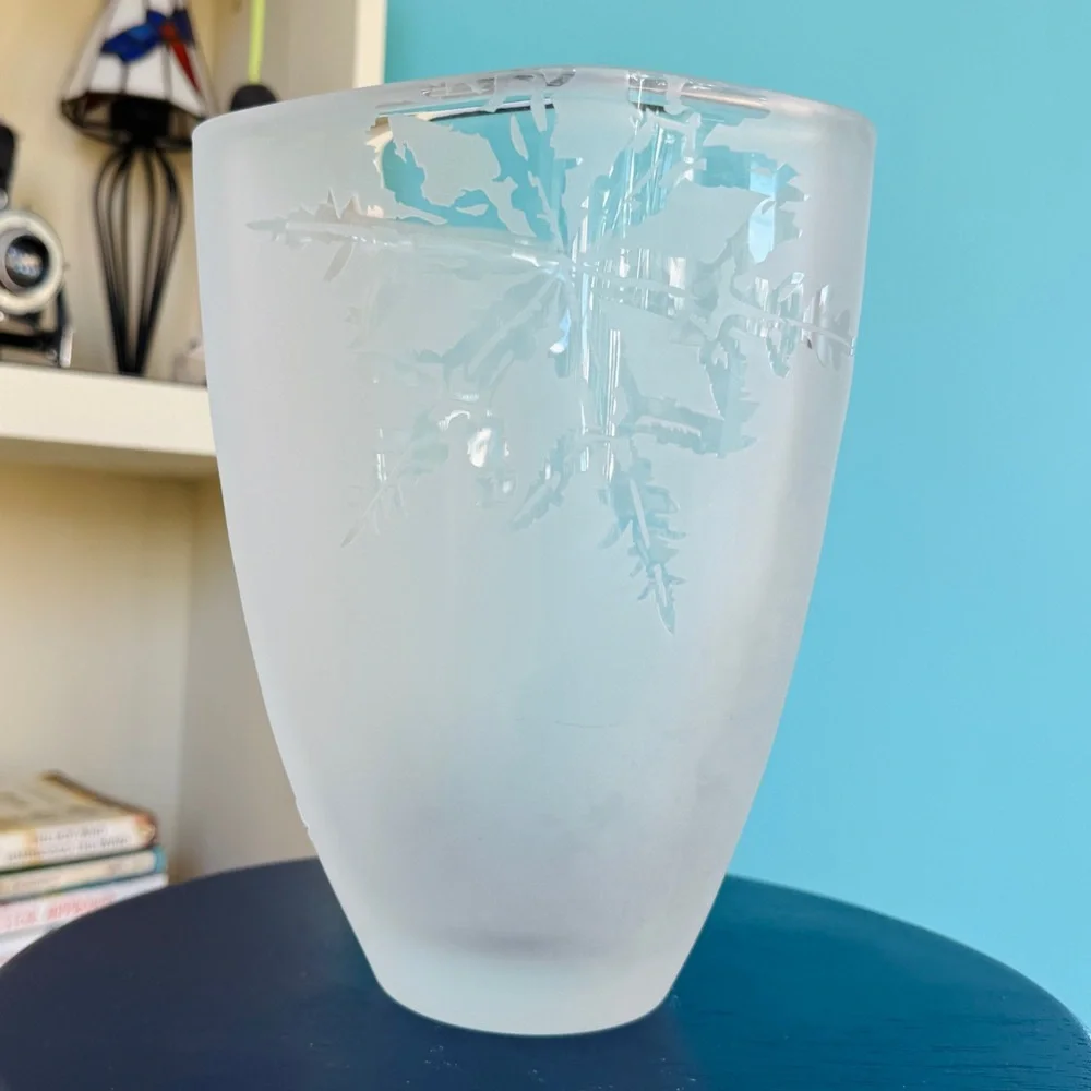 Vintage Villeroy & Boch Snowflake Wintertime Ice Crystal Vase